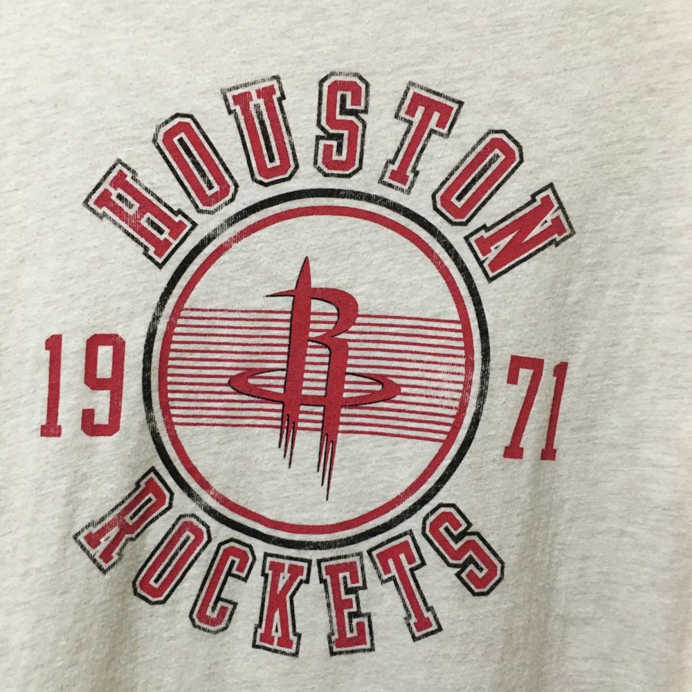 Retro style NBA Houston Rockets t-shirt Tee Sale: $7 or 2/$10